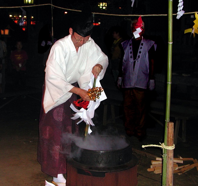 三ツ目神楽